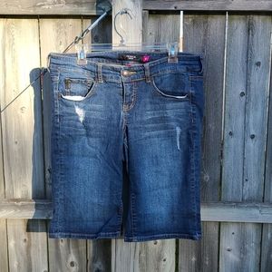Torrid Jean Shorts Bermuda Distressed Stretch Denim